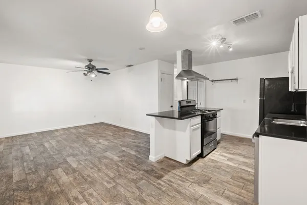 $1,495 | 5803 Wellington Drive, Unit B, Austin, TX 78723