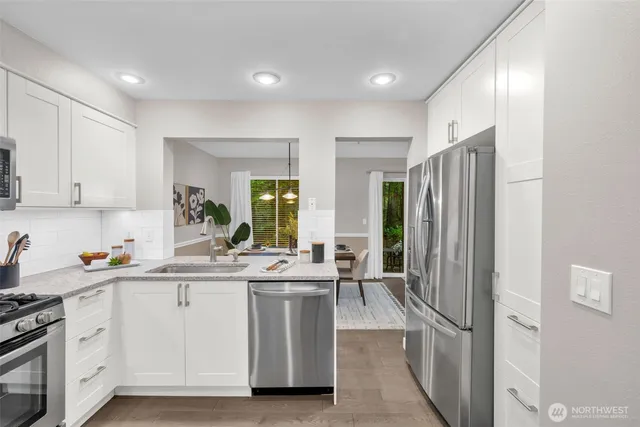 $794,845 | 3748 257th Avenue Southeast, Sammamish, WA 98029