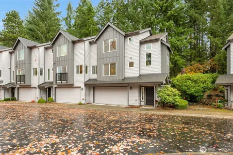 $789,845 | 3748 257th Avenue Southeast, Sammamish, WA 98029