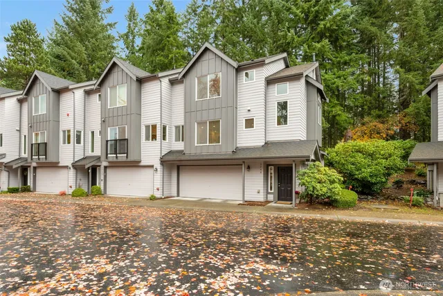 $794,845 | 3748 257th Avenue Southeast, Sammamish, WA 98029