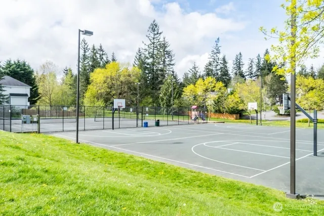 $794,845 | 3748 257th Avenue Southeast, Sammamish, WA 98029