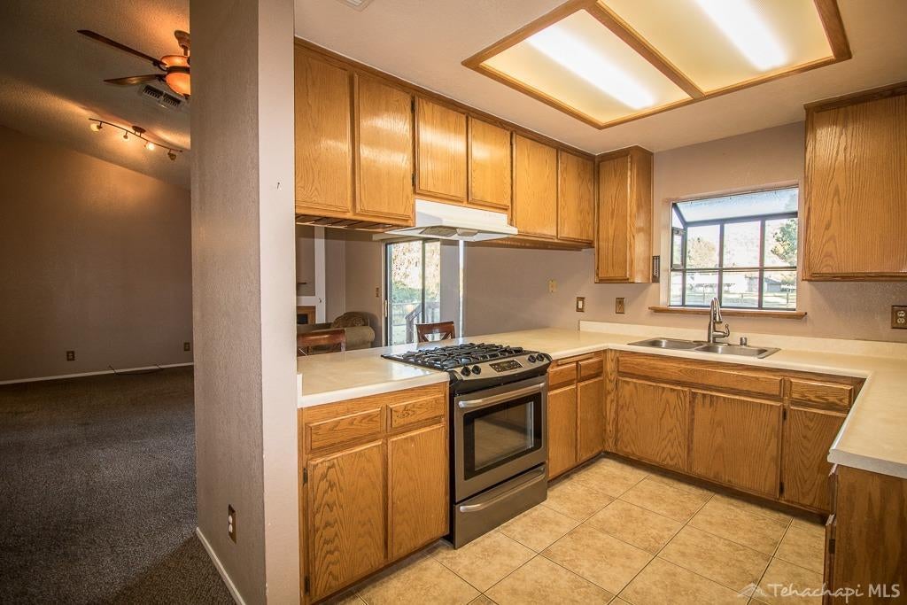 30070 North Lower Valley Road Tehachapi, CA 93561 - Photo 17 of 51 Gallery Image 17
