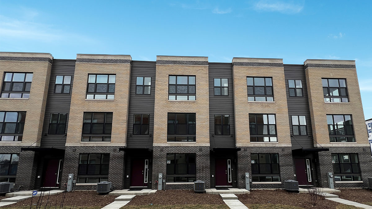 344 Summit Circle Lombard, IL 60148 - Photo 1 of 33 a front view of an apartment