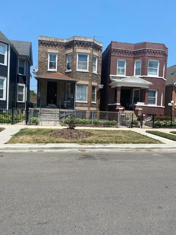 a view of building with street