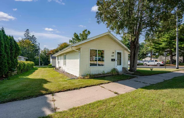 $194,500 | 523 Northwest 6th Street, Grand Rapids, MN 55744