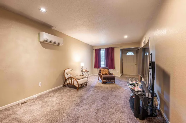 $194,500 | 523 Northwest 6th Street, Grand Rapids, MN 55744