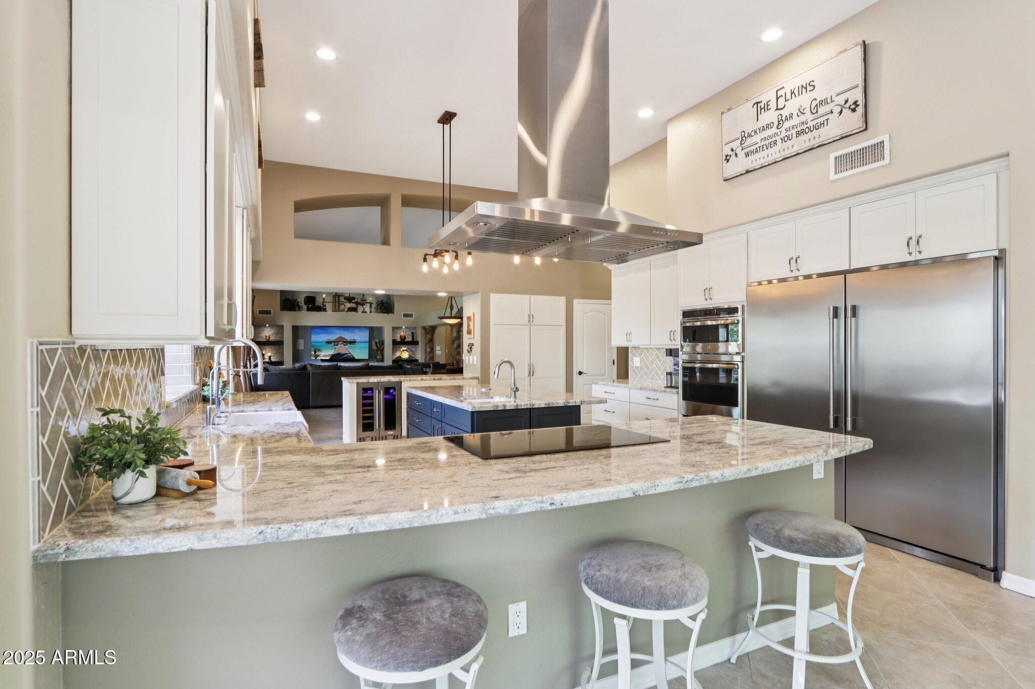 4815 West Saddlehorn Road Phoenix, AZ 85083 - Photo 14 of 40 Kitchen