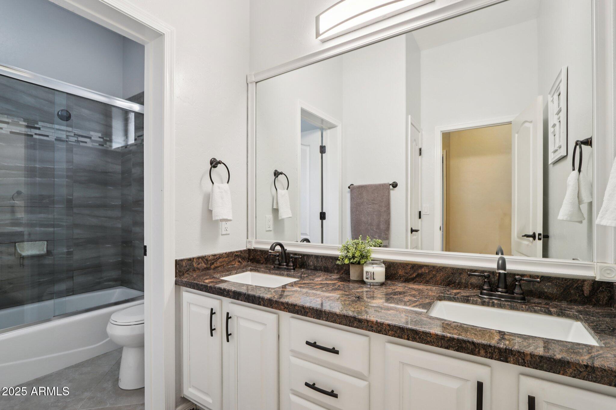 4815 West Saddlehorn Road Phoenix, AZ 85083 - Photo 23 of 40 Second Bathroom