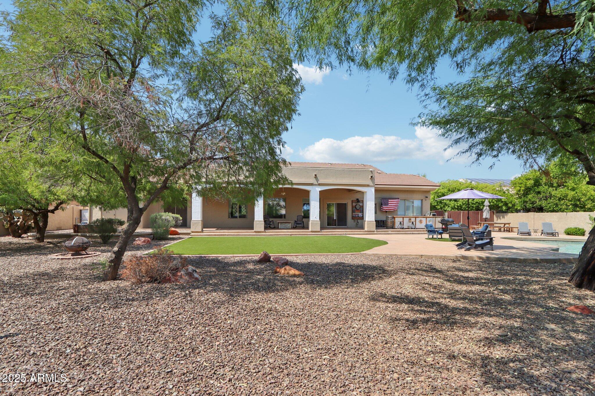 4815 West Saddlehorn Road Phoenix, AZ 85083 - Photo 36 of 40 Backyard