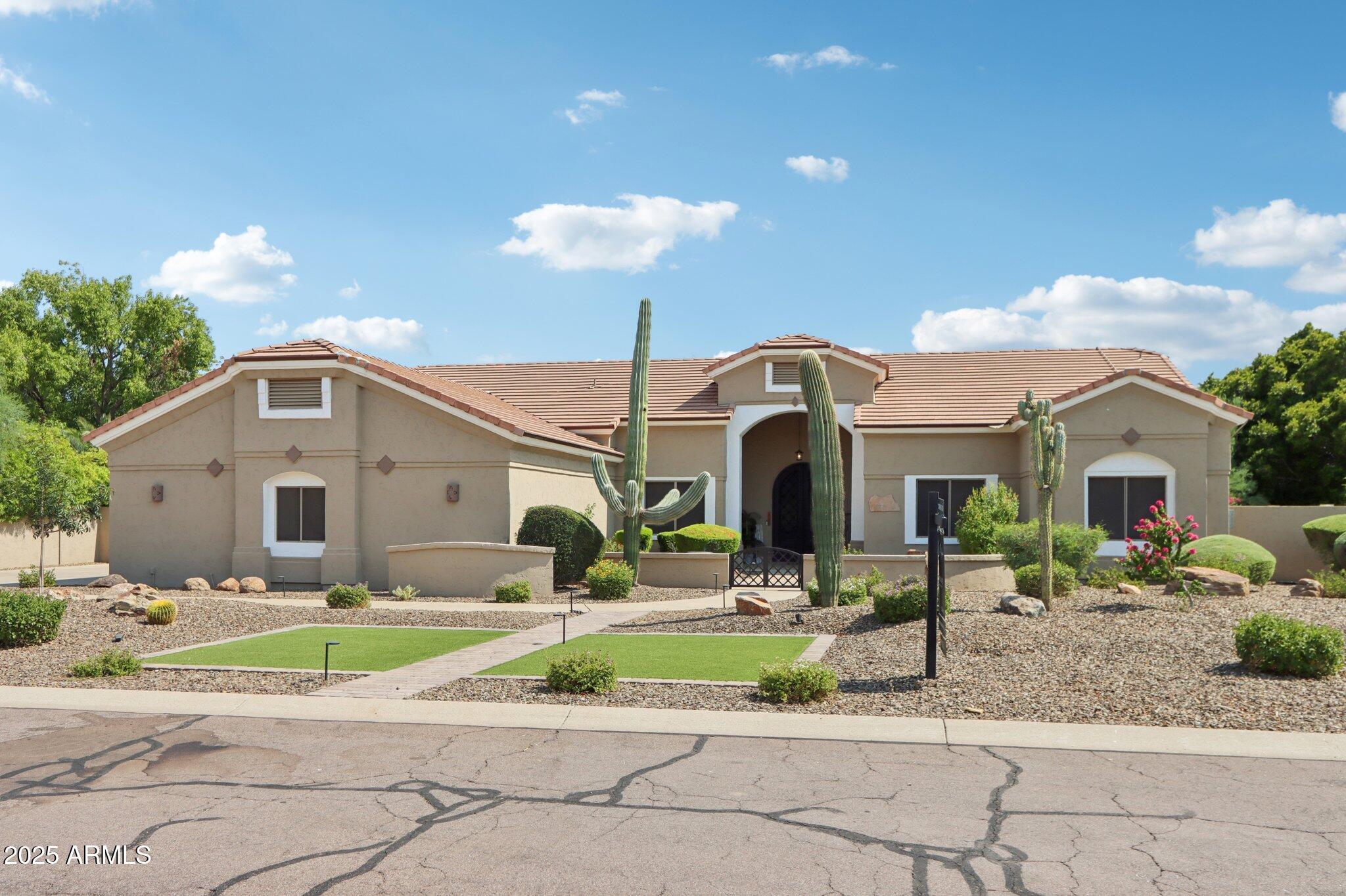 4815 West Saddlehorn Road Phoenix, AZ 85083 - Photo 3 of 40 Front Exterior
