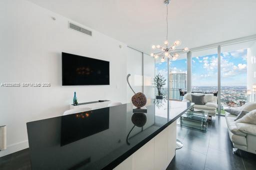 92 Southwest 3rd Street, Unit 5108 Miami, FL 33130 - Photo 4 of 24
