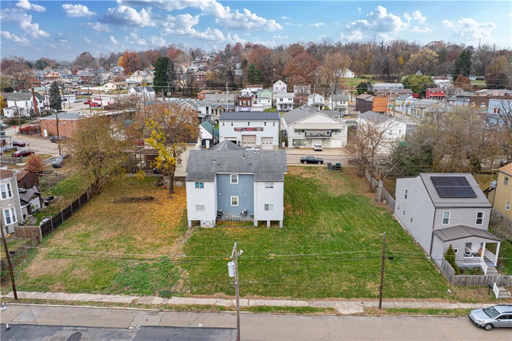 1037 Keene Street Springdale, PA 15144 - Photo 2 of 4