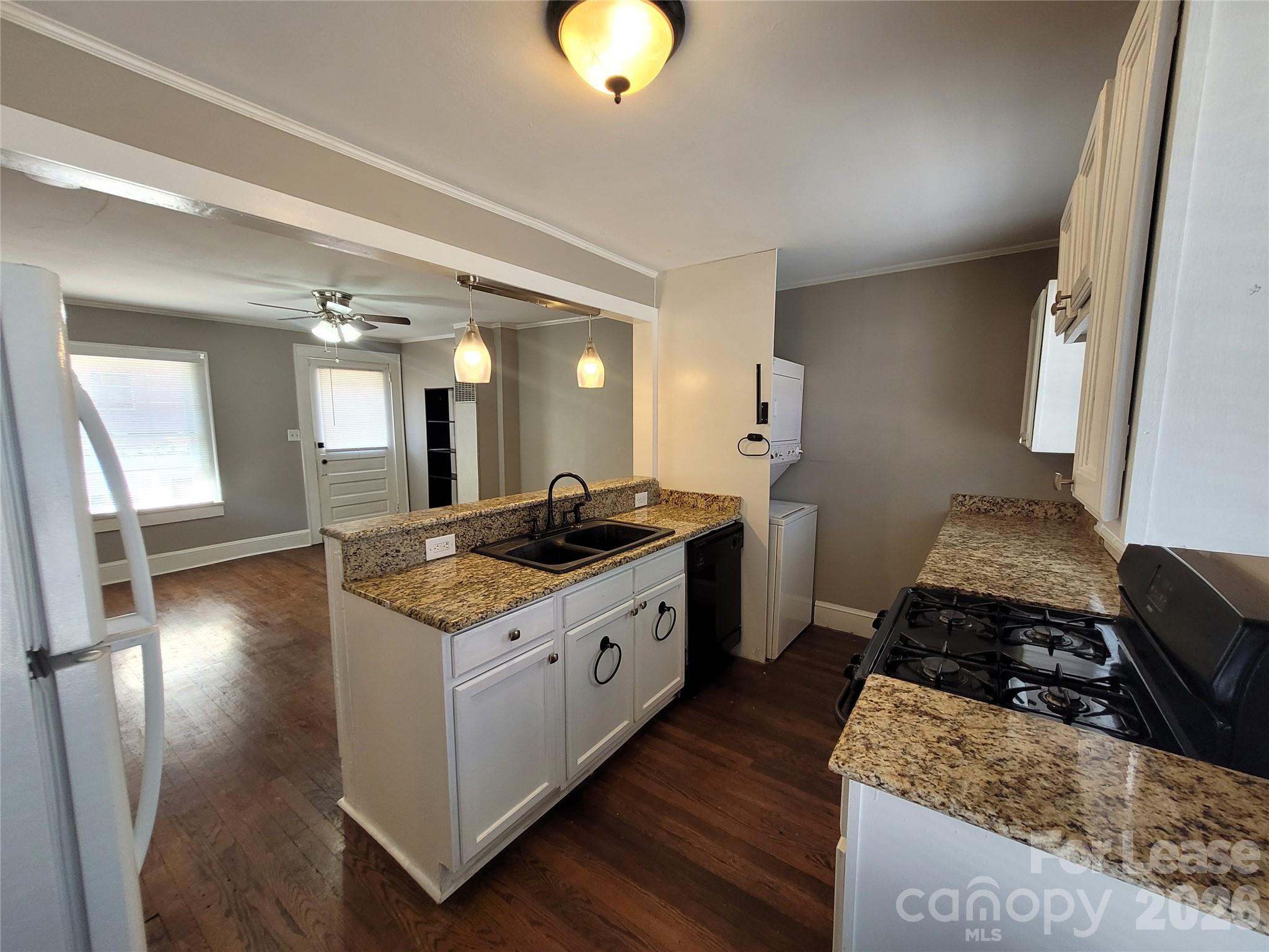 214 Salisbury Road, Unit B Statesville, NC 28677 - Photo 7 of 13