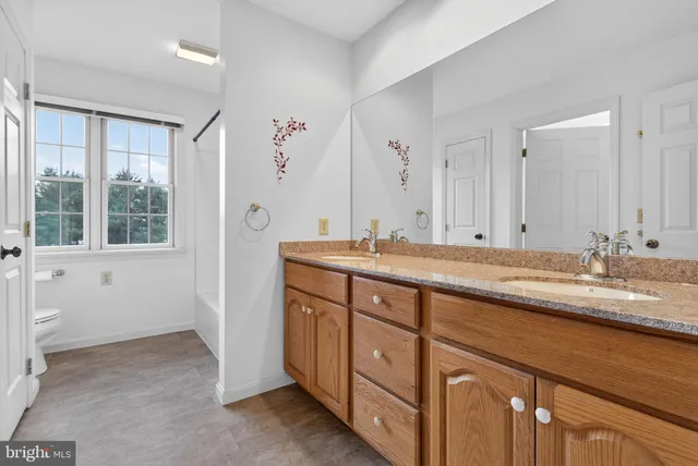 $619,900 | 817 Aarons Lane, Manheim, PA 17545