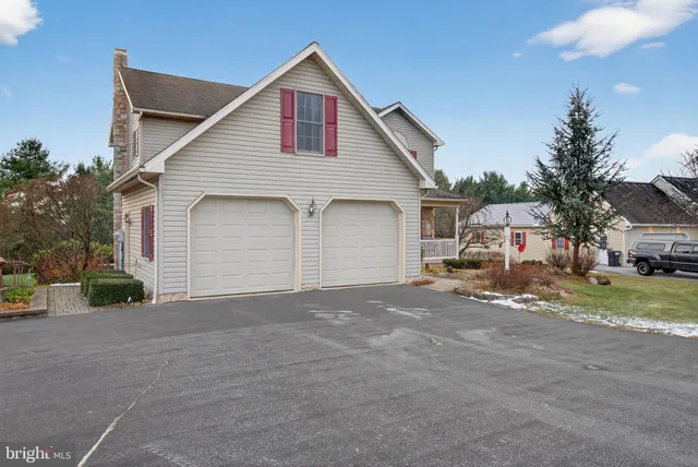 $619,900 | 817 Aarons Lane, Manheim, PA 17545