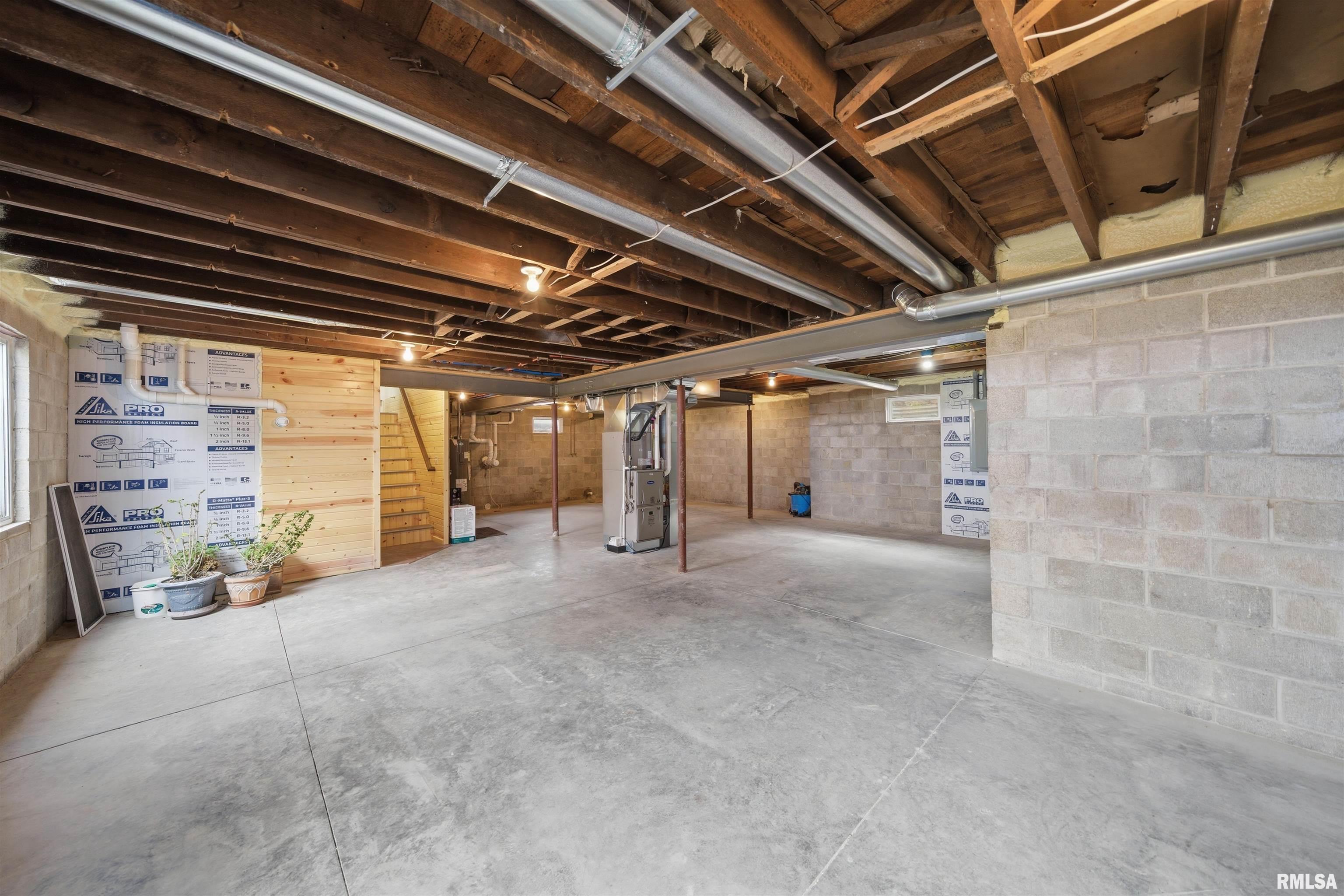 22014 Highway 40 Edelstein, IL 61526 - Photo 37 of 45 Gallery Image 37