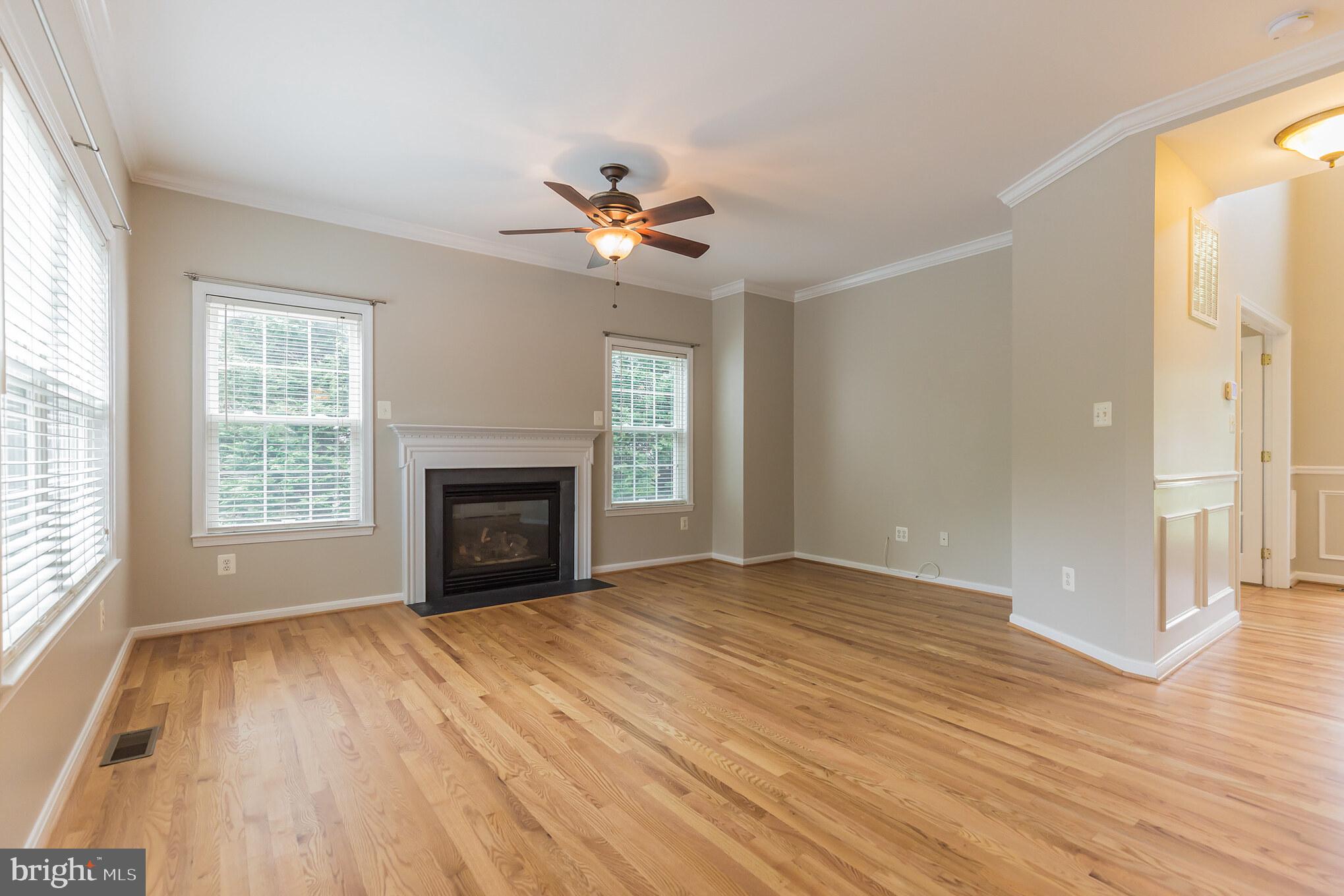 85 Grovefield Lane Owings, MD 20736 - Photo 3 of 40