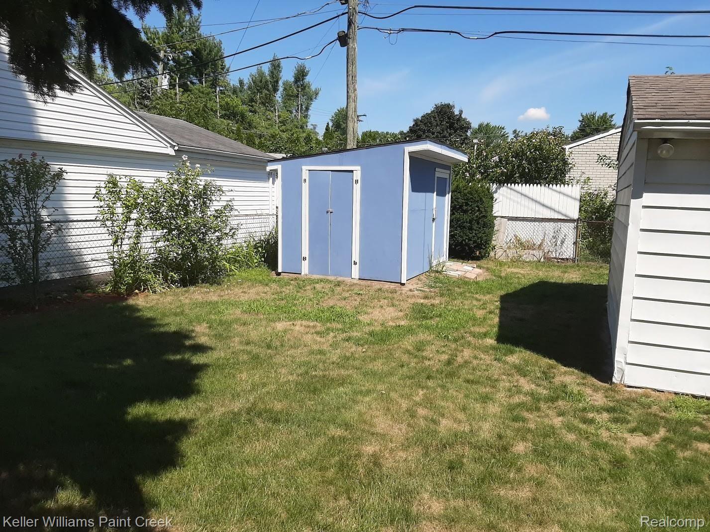 4639 Auburn Road Utica, MI 48317 - Photo 17 of 20 Shed.jpg