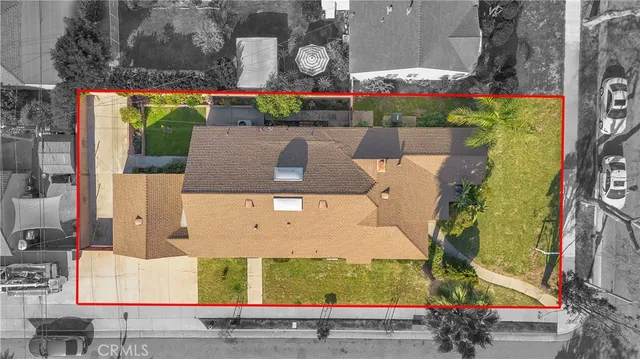 $764,900 | 9415 Annetta Avenue, South Gate, CA 90280