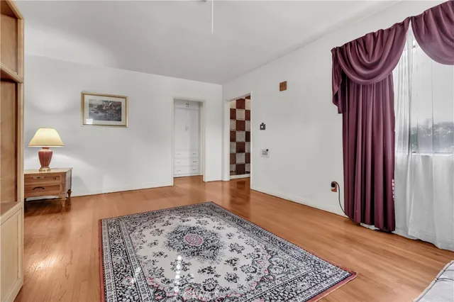 $764,900 | 9415 Annetta Avenue, South Gate, CA 90280