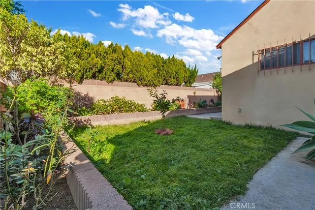 $764,900 | 9415 Annetta Avenue, South Gate, CA 90280