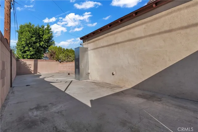 $764,900 | 9415 Annetta Avenue, South Gate, CA 90280