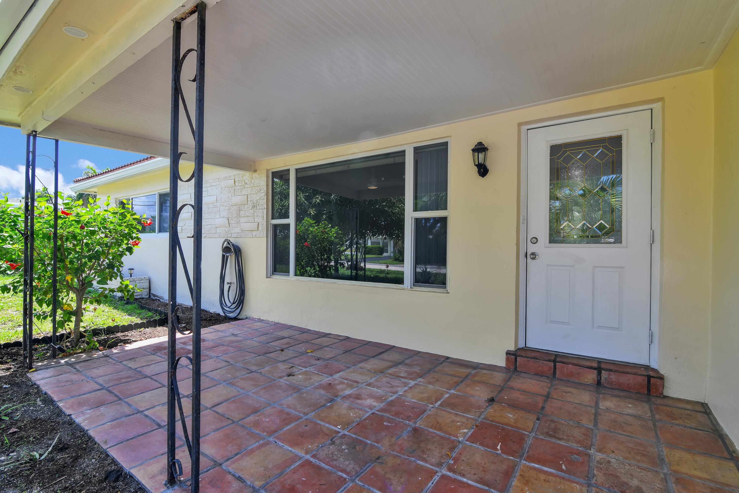 350 Northeast 29th Street Boca Raton, FL 33431 - Photo 2 of 34 GB 350 NE 29th St. Boca Raton - 47