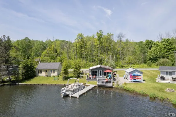 $429,900 | 3744 North Lake Road, Nelson, NY 13061