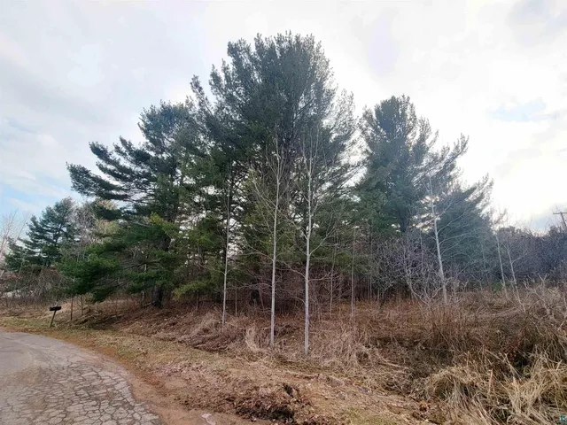 $135,000 | North 2nd Street, Bayfield, WI 54814