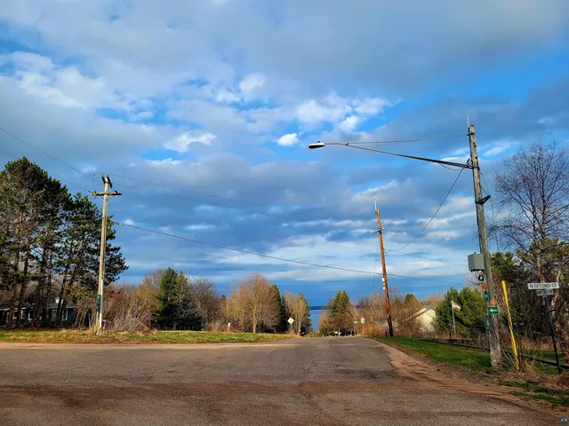 $135,000 | North 2nd Street, Bayfield, WI 54814