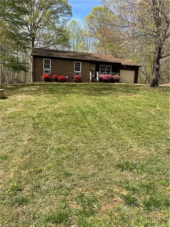 $254,900 | 1055 Brookridge Drive, Walnut Cove, NC 27052