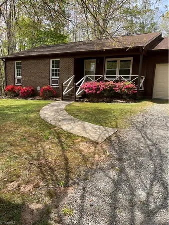 $254,900 | 1055 Brookridge Drive, Walnut Cove, NC 27052