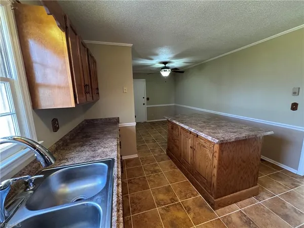 $254,900 | 1055 Brookridge Drive, Walnut Cove, NC 27052