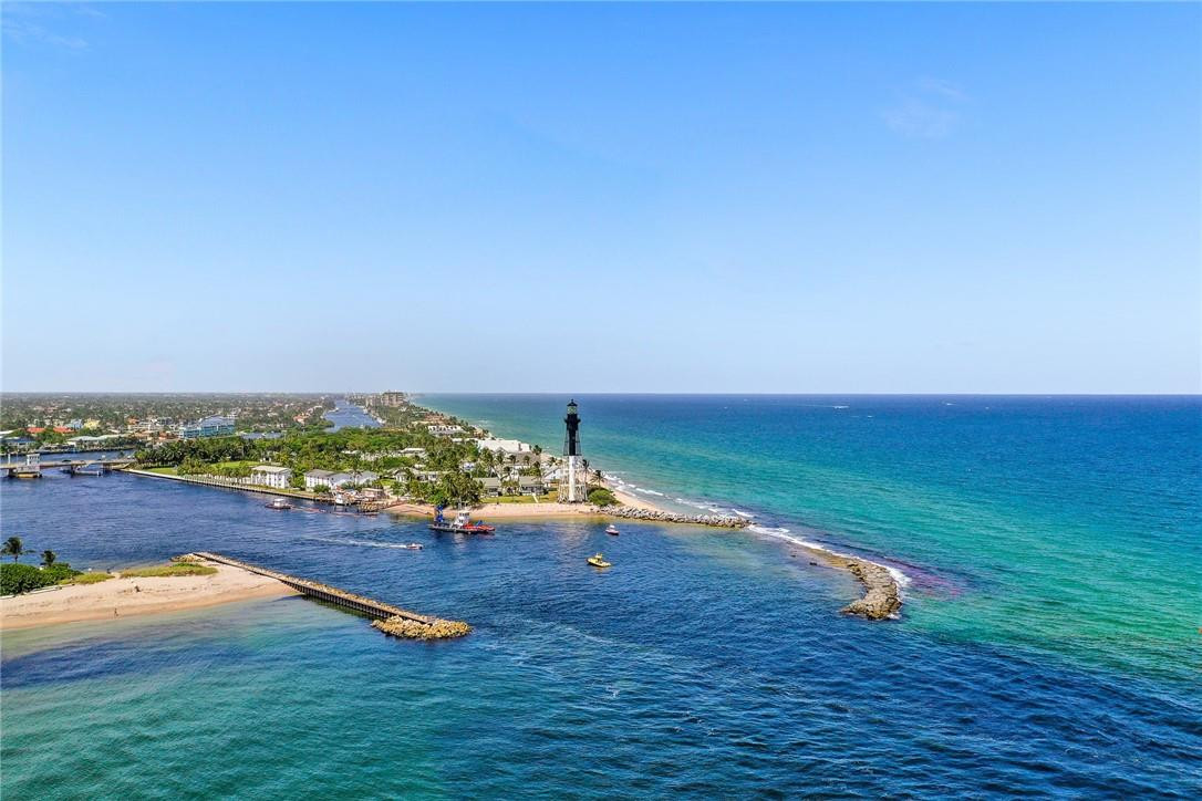 2102 Bay Drive Pompano Beach, FL 33062 - Photo 3 of 71 Photo 3