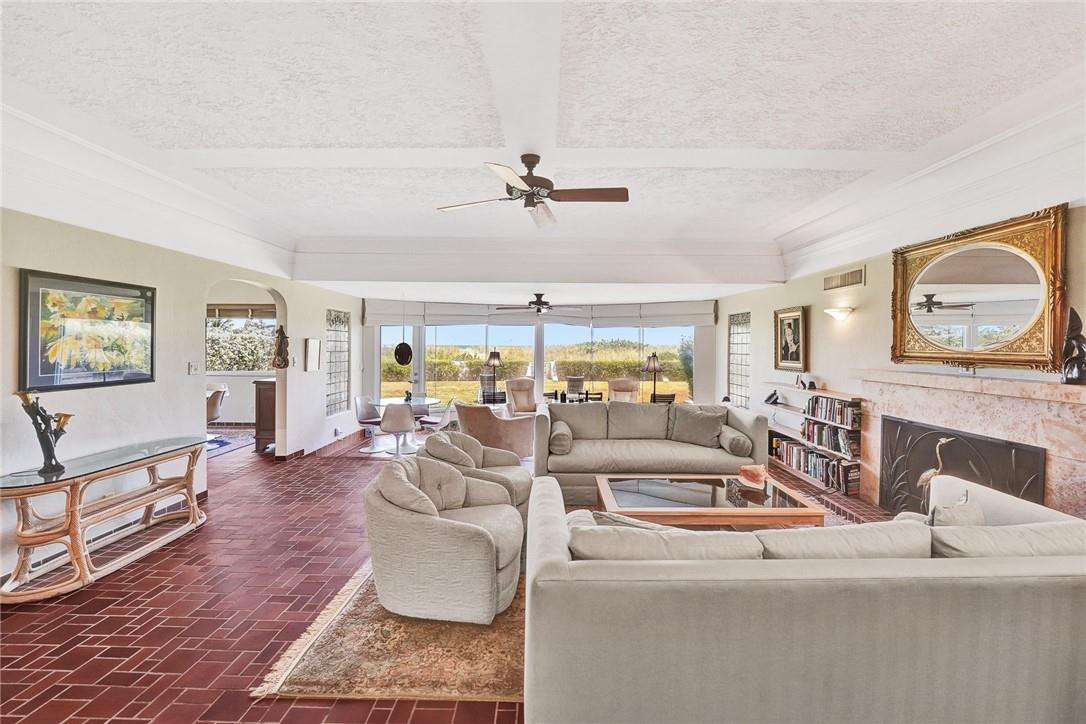 2102 Bay Drive Pompano Beach, FL 33062 - Photo 7 of 71 Photo 7