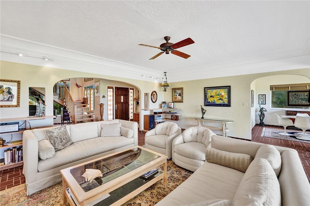 2102 Bay Drive Pompano Beach, FL 33062 - Photo 10 of 71 Photo 10