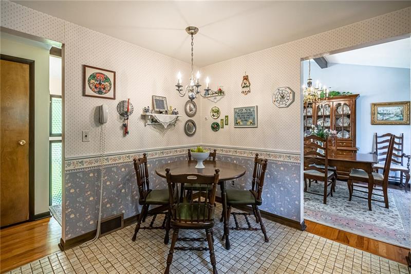 103 Locust Ridge Drive Pittsburgh, PA 15209 - Photo 13 of 24 Gallery Image 13