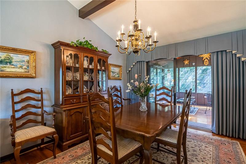 103 Locust Ridge Drive Pittsburgh, PA 15209 - Photo 10 of 24 Gallery Image 10