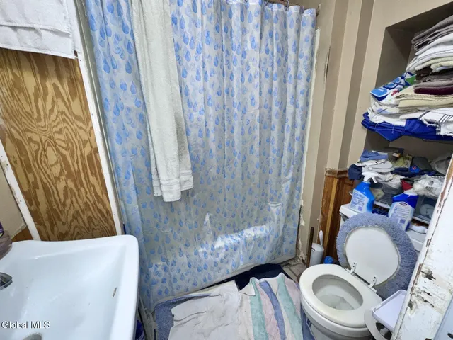 $125,000 | 2839 Broadway, Rotterdam, NY 12306