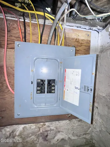 $125,000 | 2839 Broadway, Rotterdam, NY 12306