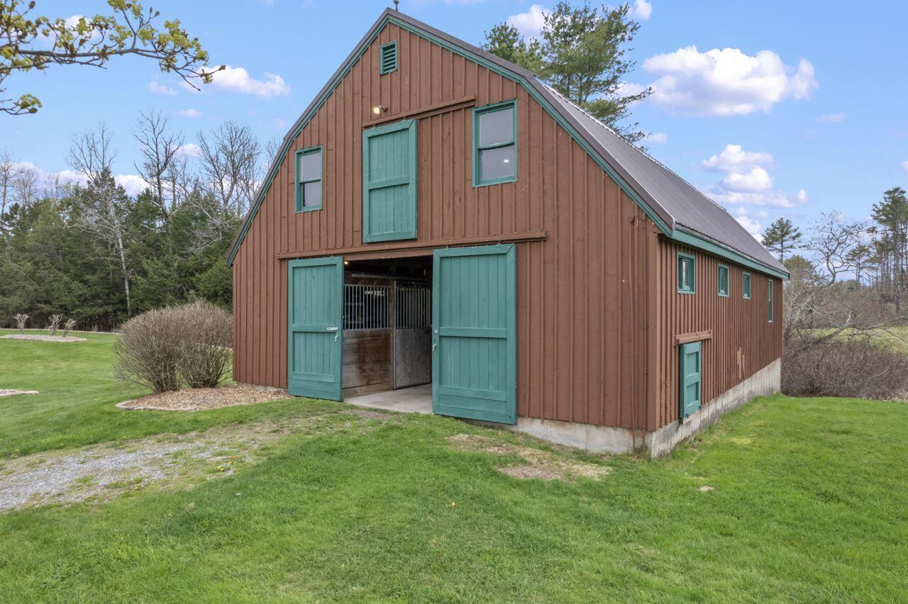 46 Casco Road Brunswick, ME 04011 - Photo 47 of 51 Barn