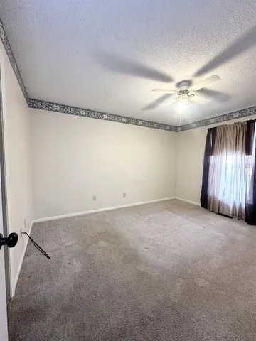 $249,900 | 623 East Old Orchard Lane, Connersville, IN 47331