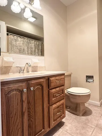 $249,900 | 623 East Old Orchard Lane, Connersville, IN 47331