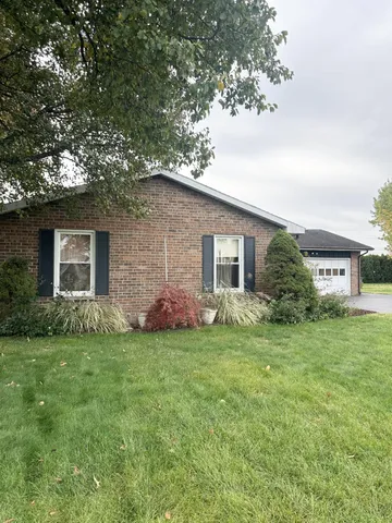 $249,900 | 623 East Old Orchard Lane, Connersville, IN 47331