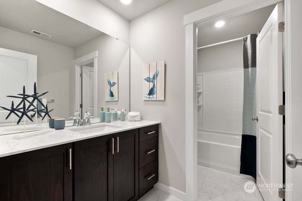 5940 Addison Road Southwest, Unit 136 Port Orchard, WA 98367 - Photo 34 of 35 Gallery Image 34