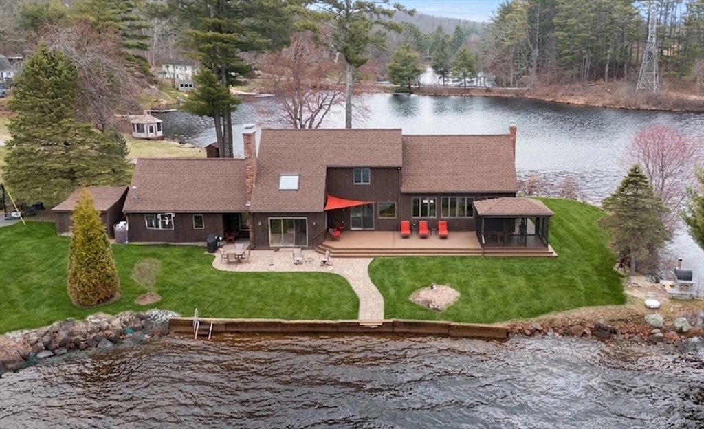 18 River Road North Brookfield, MA 01535 - Photo 3 of 33