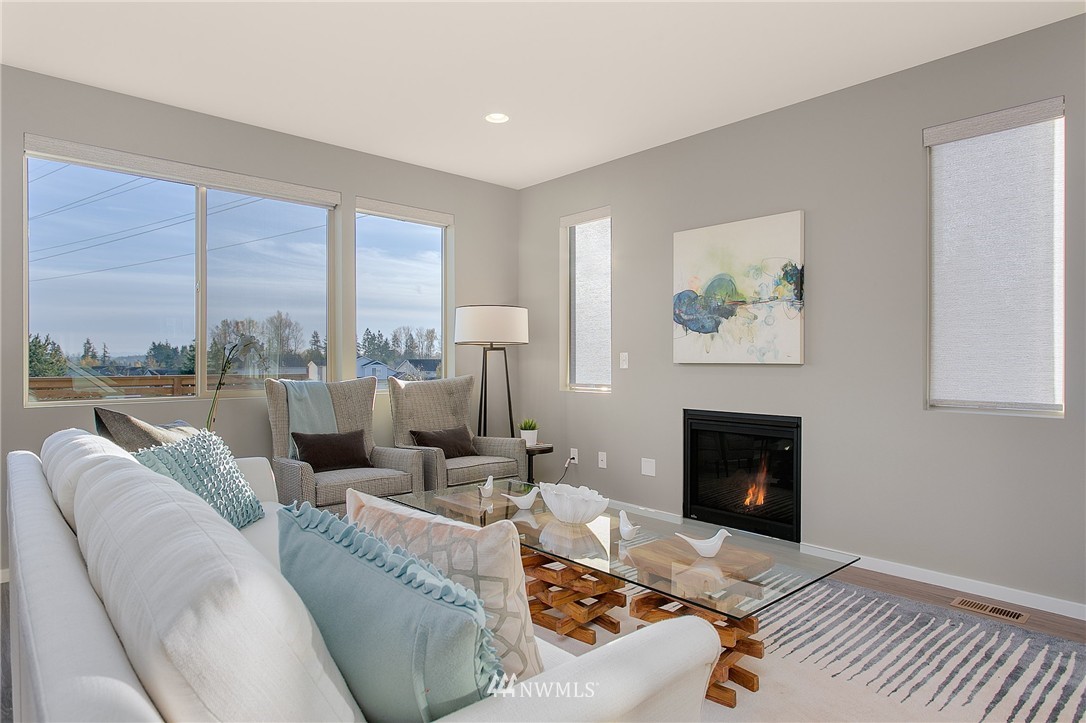 10729 Southeast 188th Street Renton, WA 98055 - Photo 7 of 24 Gallery Image 7