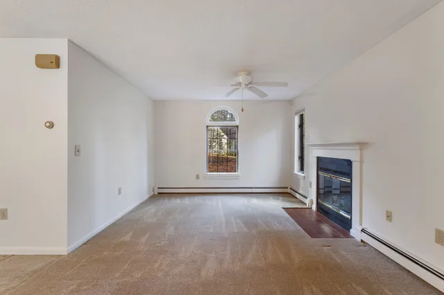 $445,000 | 380 Ocean Road, Unit 9, Portsmouth, NH 03801