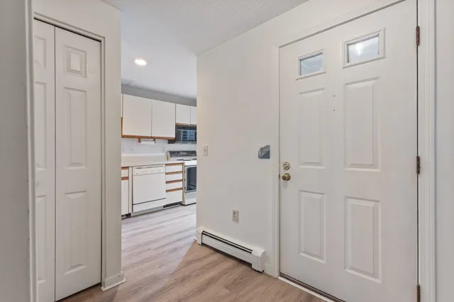 $445,000 | 380 Ocean Road, Unit 9, Portsmouth, NH 03801