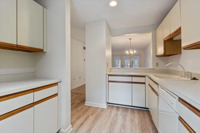 $445,000 | 380 Ocean Road, Unit 9, Portsmouth, NH 03801